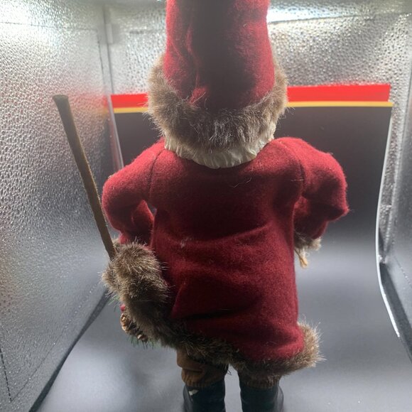 Christmas Santa In The Woods Figure WOB - Picture 4 of 4